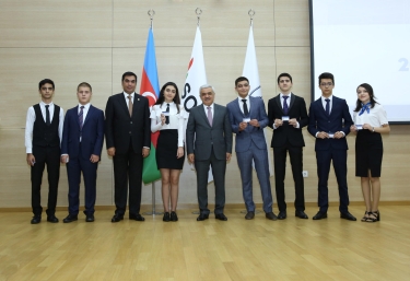 Bakı Ali Neft Məktəbi yeni tədris ilinə uğurla başlayır (FOTO)