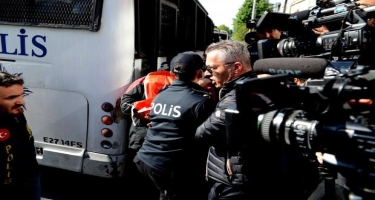 Polis Taksimdə mitinqi dağıtdı - Saxlanılanlar var (FOTO/VİDEO)
