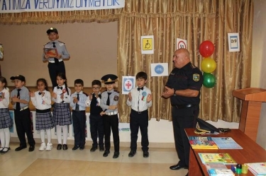 Bakı məktəblərində təhlükəsizlik tədbirləri gücləndirilir (FOTO)