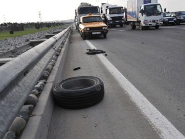 Ötən günün yol qəzalarında 3 nəfər ölüb, 1 nəfər xəsarət alıb