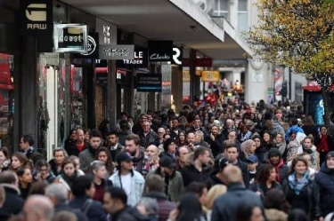 Sorğu: Amerikalıların yarısından çoxu Trampın impiçment prosedurunu təqdir edir