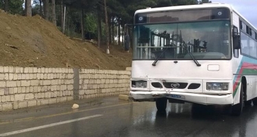 Bakıda sərnişin avtobusu qəzaya düşdü, 6 nəfər xəstəxanaya yerləşdirildi