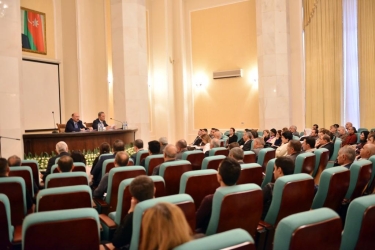 Tarixi abidələrin mühafizəsi, təbliği, qoruqların fəaliyyəti müzakirə olunub (FOTO)