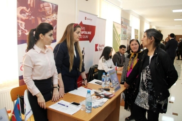 Məcburi köçkünlər üçün əmək yarmarkası keçirilib (FOTO)