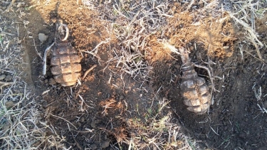 Ağstafada iki ədəd əl qumbarası tapılıb (FOTO)