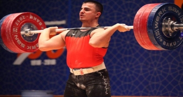 Tarmenxan Babayev Avropa birinciliyində bürünc medal qazanıb (FOTO)