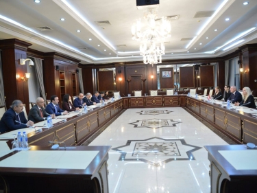 Milli Məclisdə Azərbaycan və Latviya arasında kənd təsərrüfatı, qida sənayesi və səhiyyə sahələrində əməkdaşlıq müzakirə edilib (FOTO)