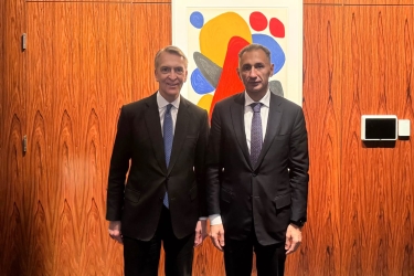 Rəşad Nəbiyev ABŞ-də “Brookfield” şirkətinin icraçı direktoru ilə görüşüb