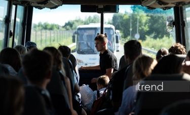 Fransa ukraynalı qaçqınlarla bağlı dəstək proqramlarını azaldıb