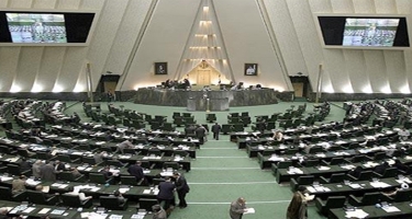 İran parlamenti ABŞ əleyhinə qərar qəbul etdi