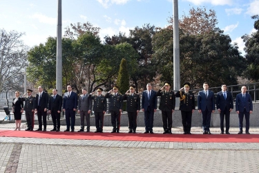 Azərbaycan və Gürcüstan Müdafiə nazirləri görüşüb (FOTO)