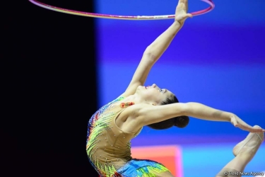 Bakıda bədii gimnastika üzrə 35-ci Avropa Çempionatının ikinci günü start götürüb (FOTO)