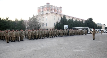 Yeni tədris dövrü ərəfəsində qoşunların hazırlığı yoxlanılır (FOTO)