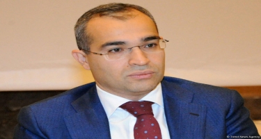 Mikayıl Cabbarov: Azərbaycan Davos İqtisadi Forumunun Regional mərkəzinin yaradılacağı nadir ölkələrdəndir