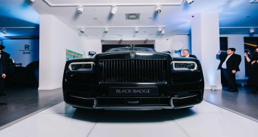 “Rolls-Royce Motor Cars Baku” Rolls-Royce Cullinan Black Badge avtomobilini təqdim etdi (FOTO)