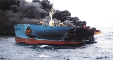 Honkonq gəmisi Tailandda yandı - 50 yaralı