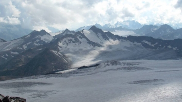 İtkin düşmüş alpinistlərdən dördü Hindistanda xilas edilib