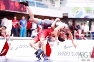 Güləşçimiz erməni rəqibinə qalib gələrək Avropa çempionatının bürünc medalını qazanıb