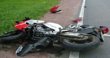 Zaqatala sakini motosikleti ağaca vurdu, hadisə yerində keçindi