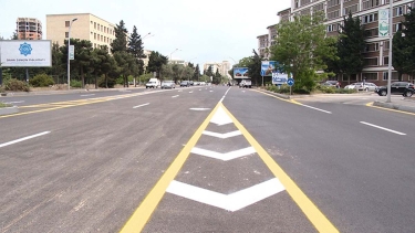 Azadlıq prospektində yolu keçən piyadanı maşın vurub öldürdü