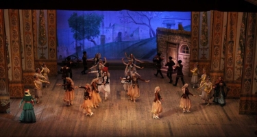 Opera və Balet Teatrında 