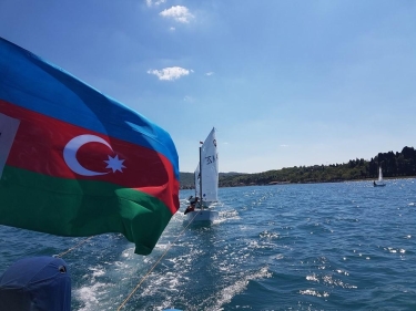 Yelkənçilərimiz 14 ölkədən 450 peşəkar idmançı ilə  “Qızıl qrup”da çıxış edib (FOTO)