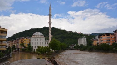 Türkiyədə sel gəldi, ölənlər var