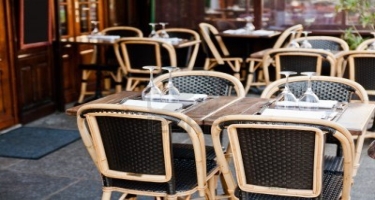 İnsanların restoranlara, iş yerlərinə QR kod vasitəsilə buraxılması təklif olunur - “E-Təbib”
